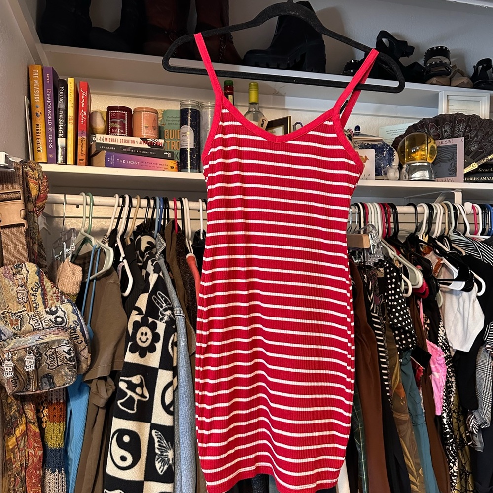 Women’s dress